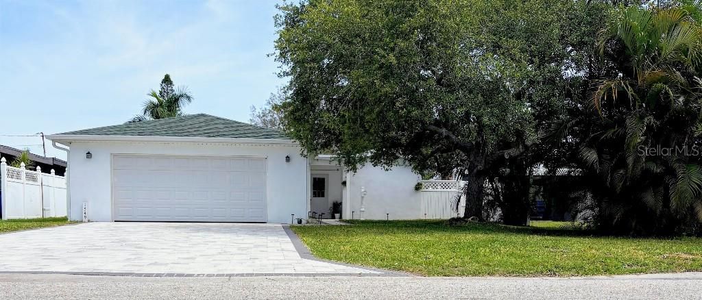 1549 DELAWARE AVENUE NE, St Petersburg, FL 33703
