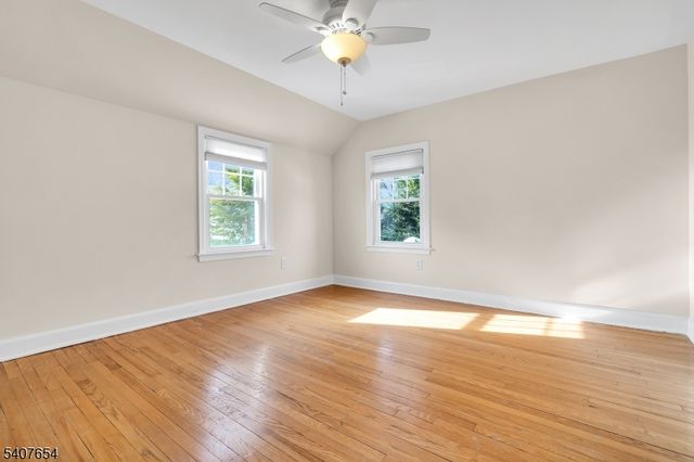 303 Ashland Rd, Middlesex Boro, NJ 08846