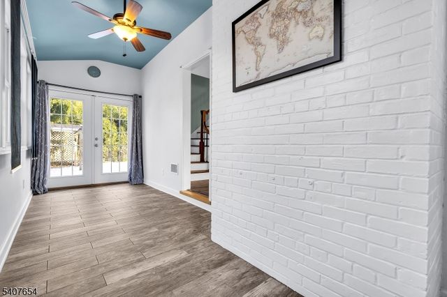 303 Ashland Rd, Middlesex Boro, NJ 08846