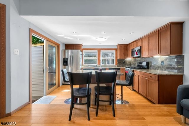 611 Fairfield Ave, Kenilworth Boro, NJ 07033