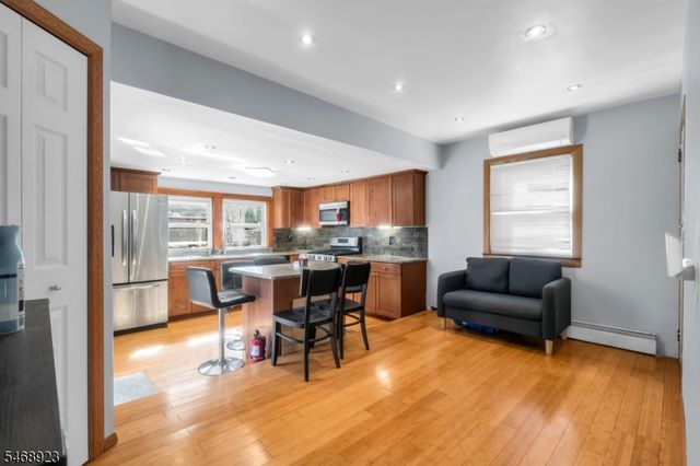 611 Fairfield Ave, Kenilworth Boro, NJ 07033