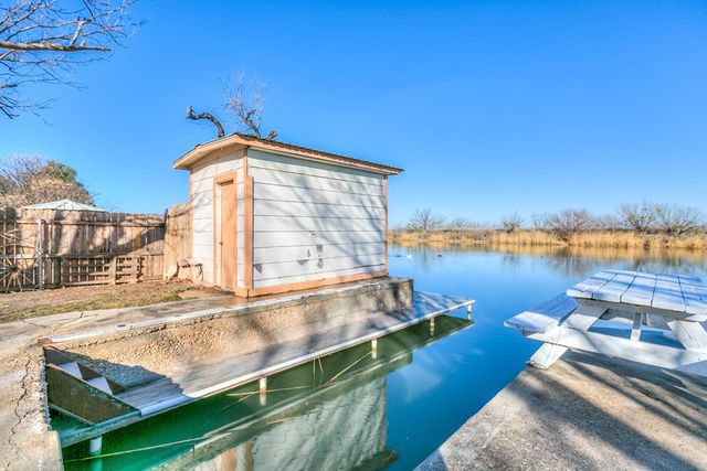 2322 Fishermans Road, San Angelo, TX 76904