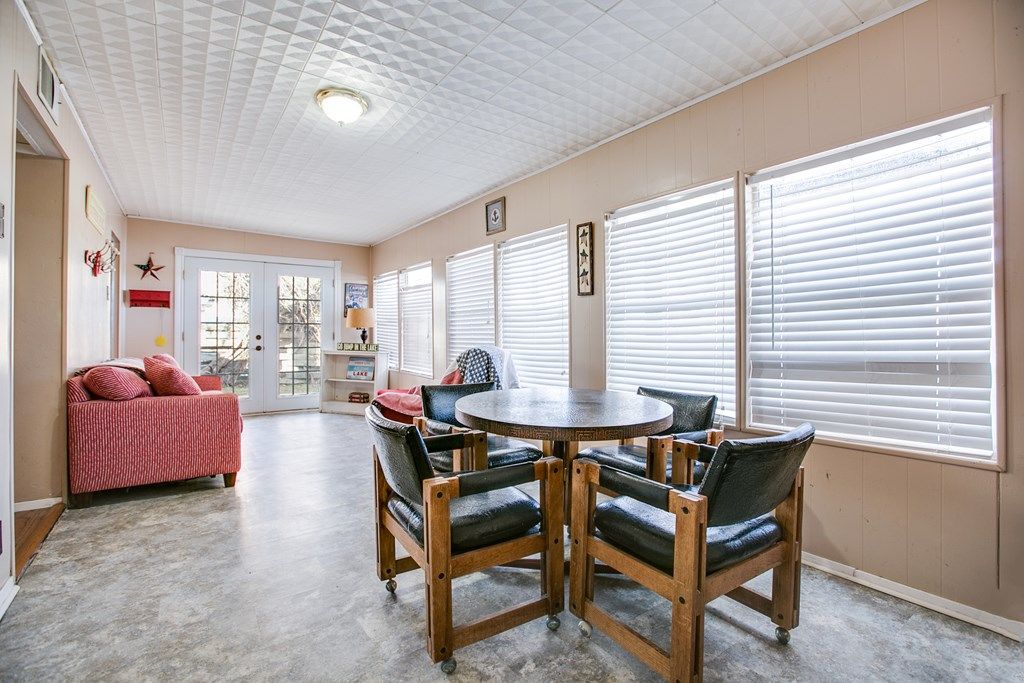 Image 25 of property listing at 2322 Fishermans Rd, San Angelo, TX 76904