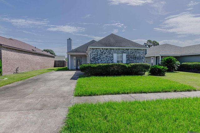 9051 Crosscreek Ave, Baton Rouge, LA 70810