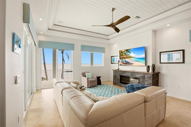 7524 WESTMORELAND DRIVE, Sarasota, FL 34243