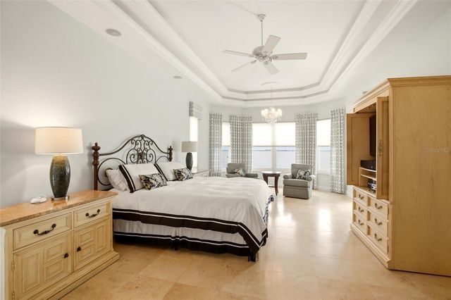 7524 WESTMORELAND DRIVE, Sarasota, FL 34243