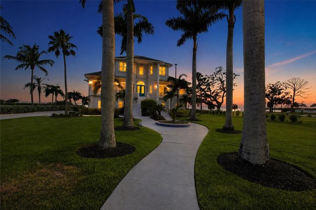 7524 WESTMORELAND DRIVE, Sarasota, FL 34243
