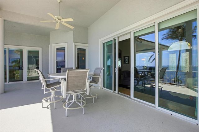 7524 WESTMORELAND DRIVE, Sarasota, FL 34243