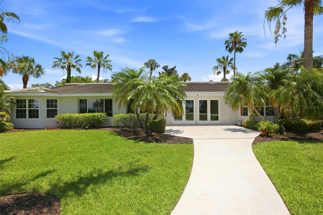 7524 WESTMORELAND DRIVE, Sarasota, FL 34243