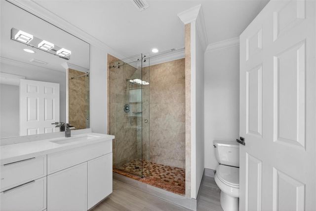 1762 NE 38th Street, Oakland Park, FL 33334