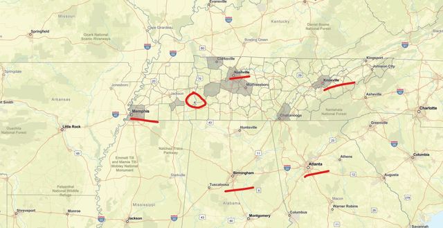 1434 S River Front Dr, Clifton, TN 38425