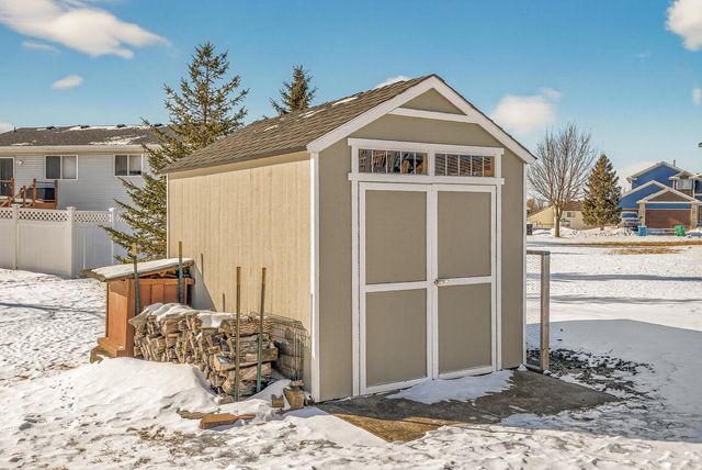 5512 Kalenda Drive NE, Albertville, MN 55301