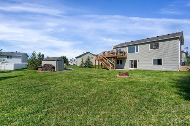 5512 Kalenda Drive NE, Albertville, MN 55301
