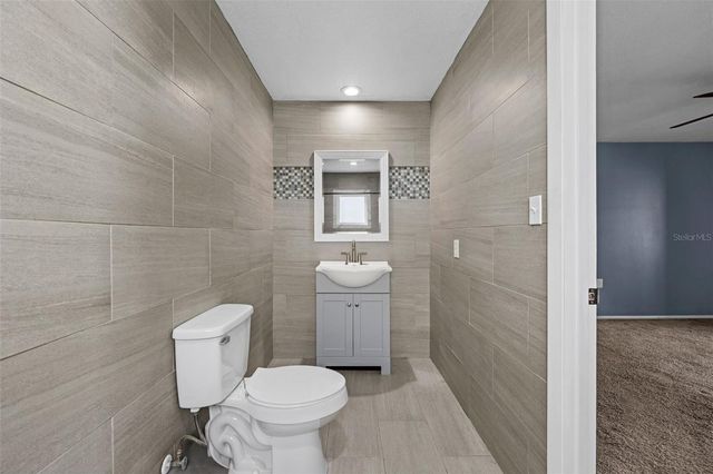 8615 NEWTON DRIVE, Port Richey, FL 34668