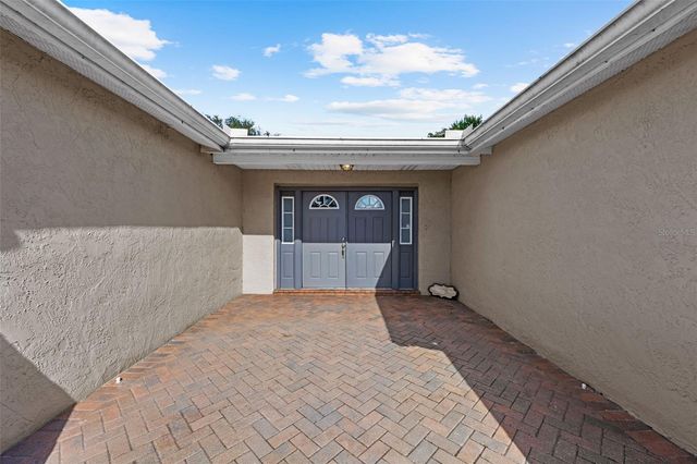 8615 NEWTON DRIVE, Port Richey, FL 34668