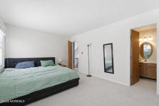 14 Holmes Court, Freehold, NJ 07728