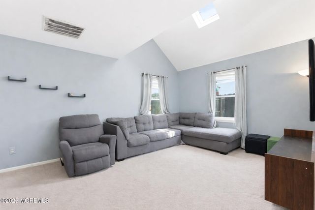 14 Holmes Court, Freehold, NJ 07728