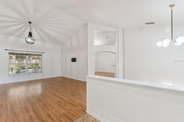 720 SWAYING PINE WAY, Deland, FL 32724