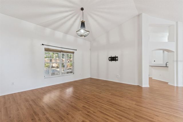 720 SWAYING PINE WAY, Deland, FL 32724