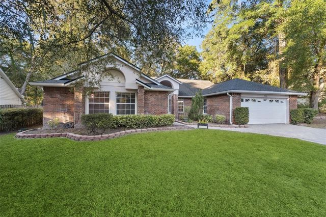 720 SWAYING PINE WAY, Deland, FL 32724