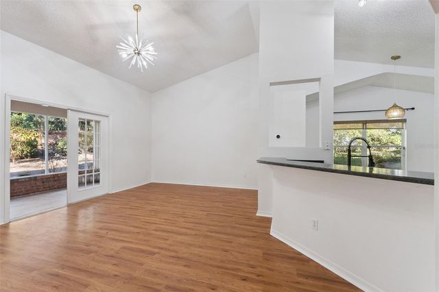 720 SWAYING PINE WAY, Deland, FL 32724