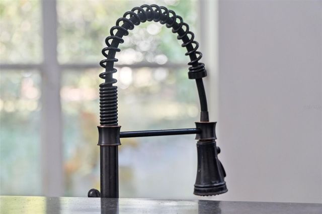 720 SWAYING PINE WAY, Deland, FL 32724