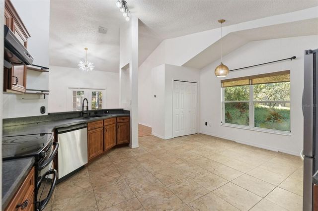 720 SWAYING PINE WAY, Deland, FL 32724