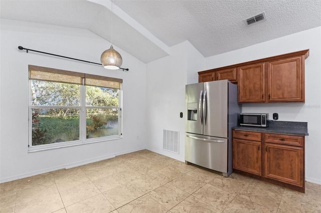 720 SWAYING PINE WAY, Deland, FL 32724