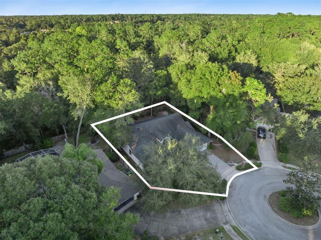 720 SWAYING PINE WAY, Deland, FL 32724