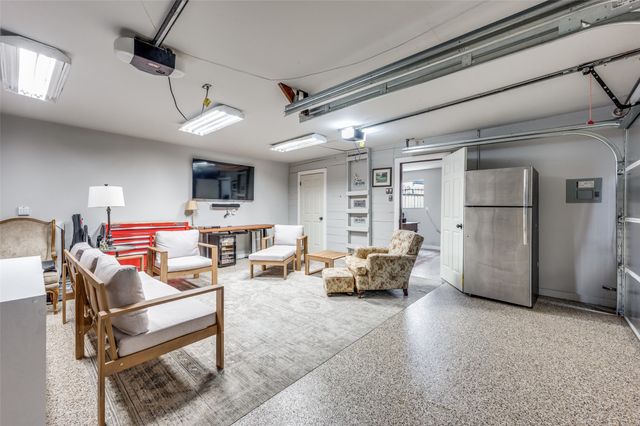 416 Lakeside Drive, Irving, TX 75062