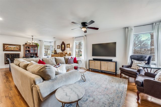 416 Lakeside Drive, Irving, TX 75062