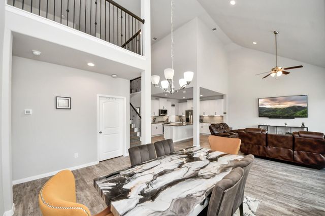 4911 Vergano Villa Drive, Katy, TX 77493