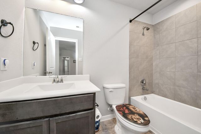 4911 Vergano Villa Drive, Katy, TX 77493