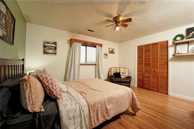 2617 Dunbar Avenue, Dunbar, WV 25064