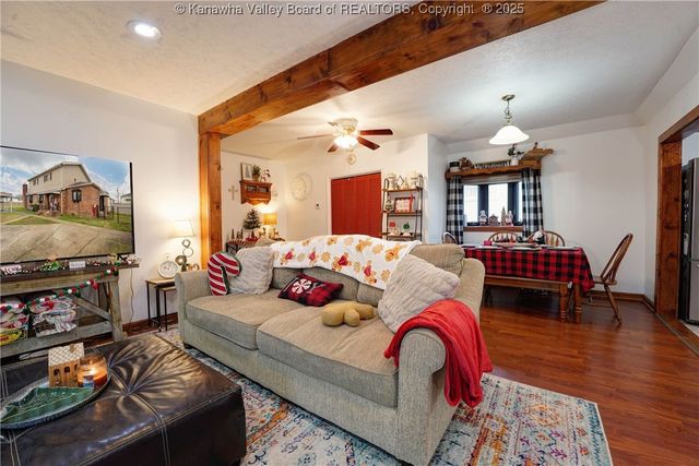 2617 Dunbar Avenue, Dunbar, WV 25064