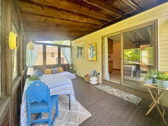 194 Brookside Circle, Northampton, MA 01062