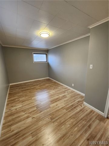 15 Edgewood Ave, Buffalo, NY 14220