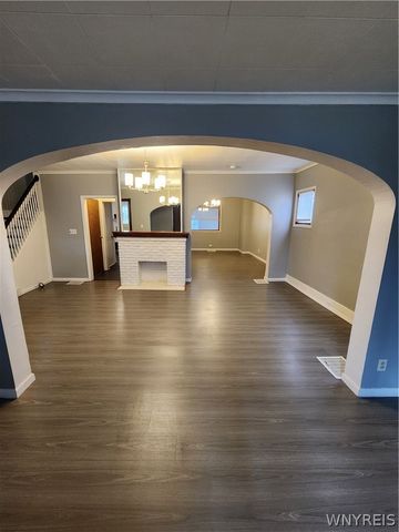 15 Edgewood Ave, Buffalo, NY 14220