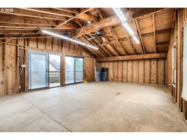 3601 F St, Vancouver, WA 98663
