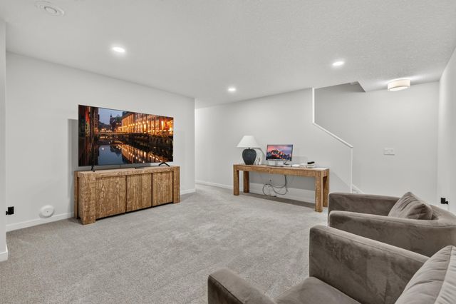 16165 Duvane Way, Lakeville, MN 55044