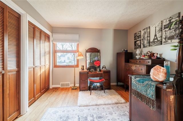 284 Normandale Drive, Gates, NY 14624