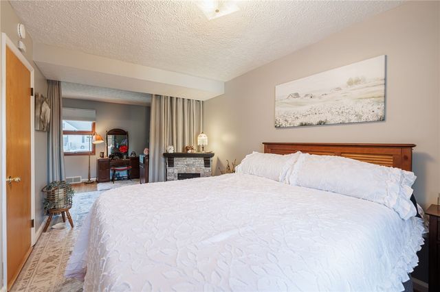 284 Normandale Drive, Gates, NY 14624