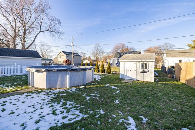 284 Normandale Drive, Gates, NY 14624