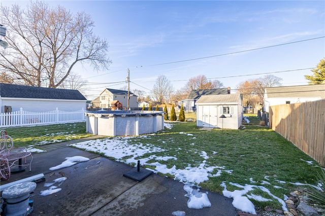 284 Normandale Drive, Gates, NY 14624