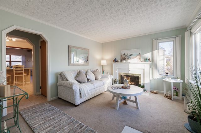 284 Normandale Drive, Gates, NY 14624