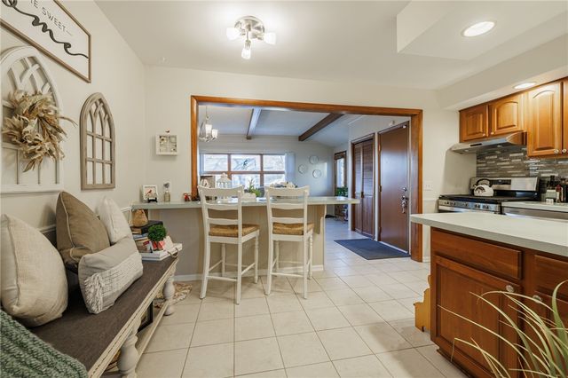 284 Normandale Drive, Gates, NY 14624