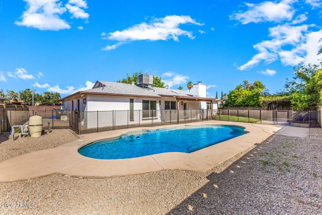 12810 N 44TH Drive, Glendale, AZ 85304