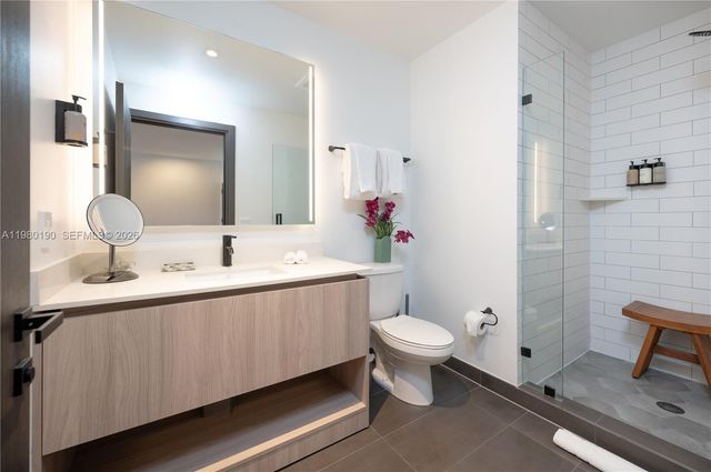 398 NE 5th St 2517, Miami, FL 33132