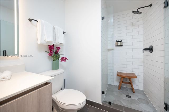 398 NE 5th St 2517, Miami, FL 33132