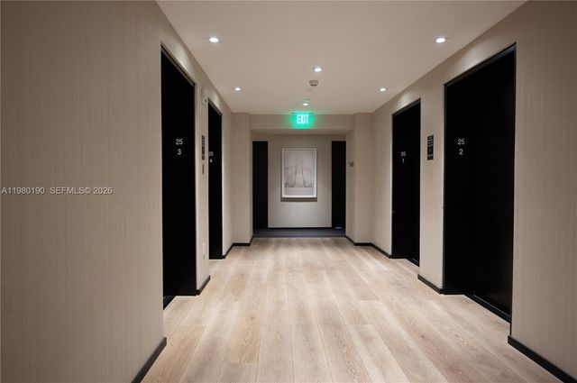 398 NE 5th St 2517, Miami, FL 33132